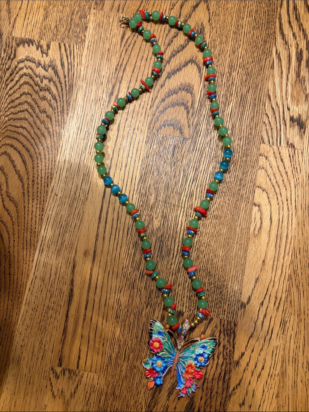Colorful Green Bead Necklace with Multicolor Butterfly Pendant